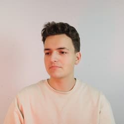 Tom
